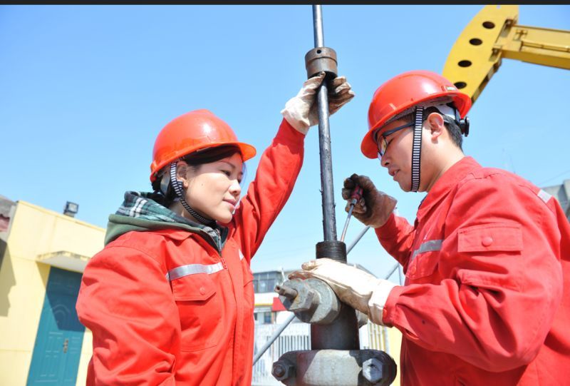 各種抽油機(jī)安裝維修